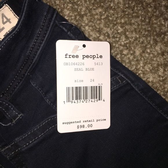 Blue Black Free People Ivy Mid Rise Released Hem Skinny Jeans - Picture 7 of 13